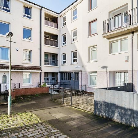 Lovely 1-Bedroom Property With Balcony In West End Glasgow Kültér fotó